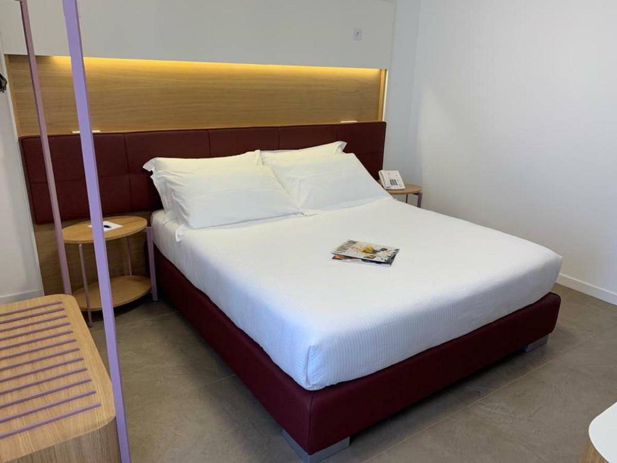 Hotel M&f 4*